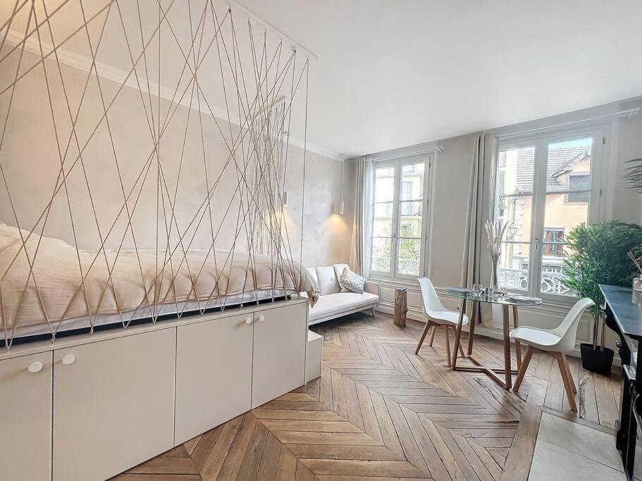 Camilla Apartment Troyes Exterior photo